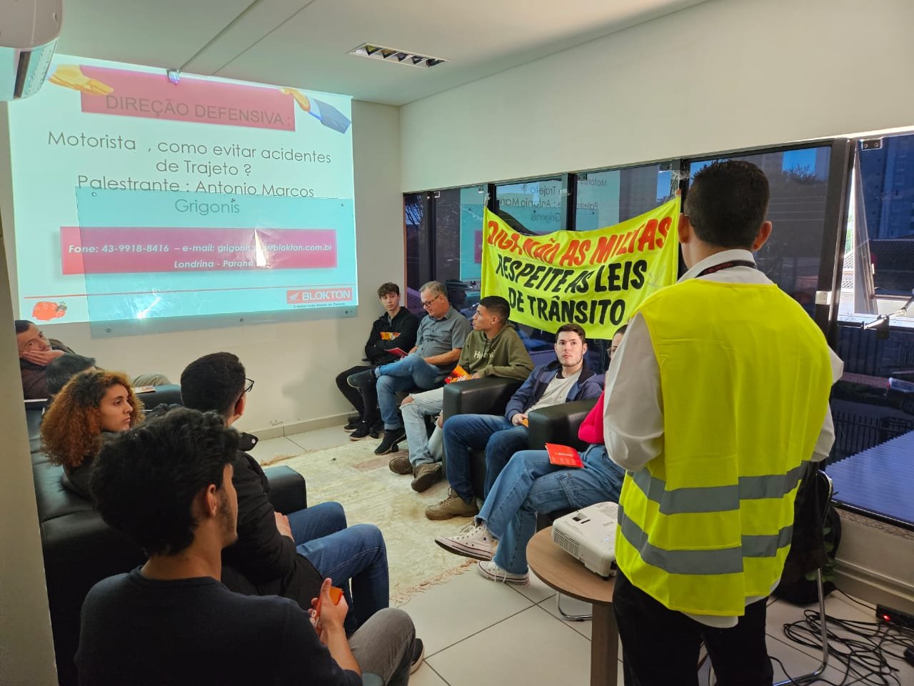 O CEDETRAN inicia as Palestras, ações educativas e Blitz de conscientização  na primeira semana do Maio  Amarelo em parceria com a BLOKTON
